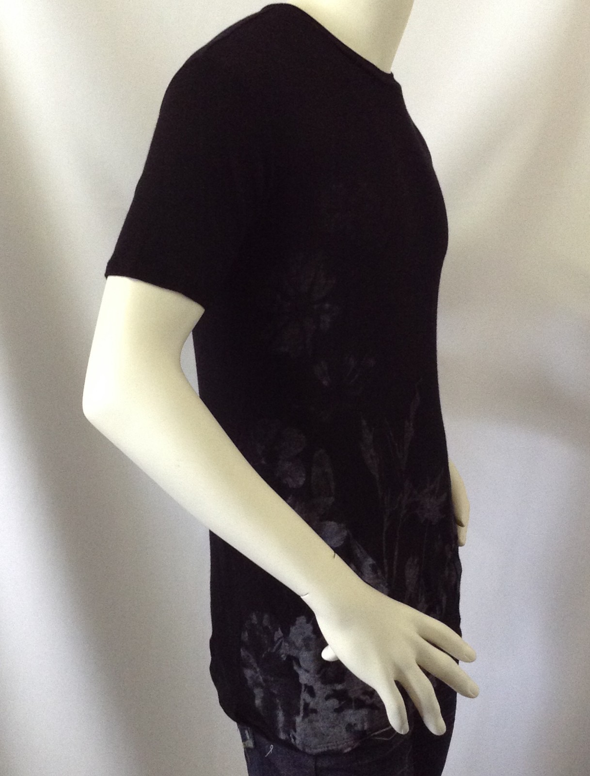 FOREVER 21 Men's T-shirt - Sheer -Black -Flower -Fashion - SUMMER SALE gallery