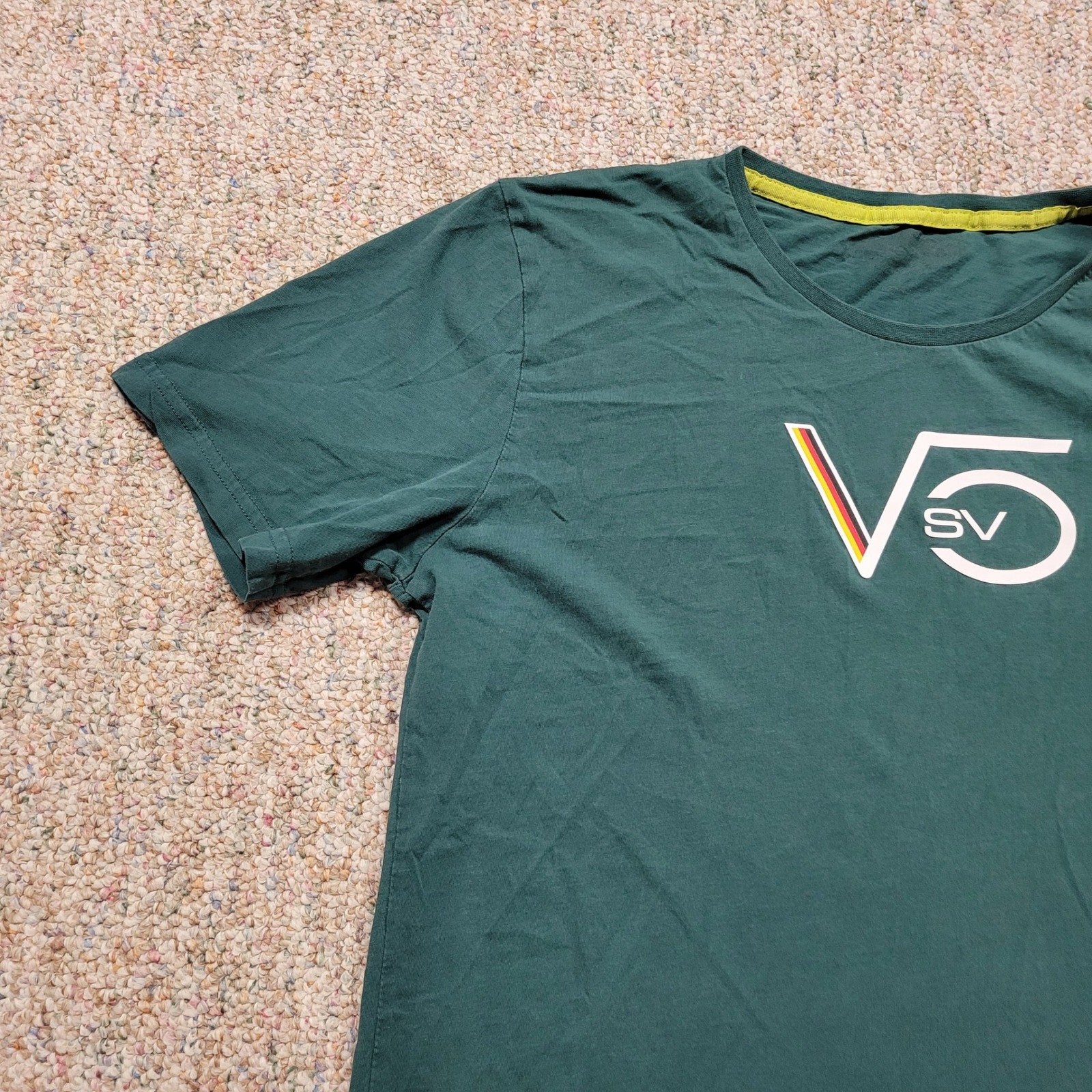 Aston Martin T-Shirt Mens Medium Green Sebastian Vettel SV5 F1 Formula One Team gallery
