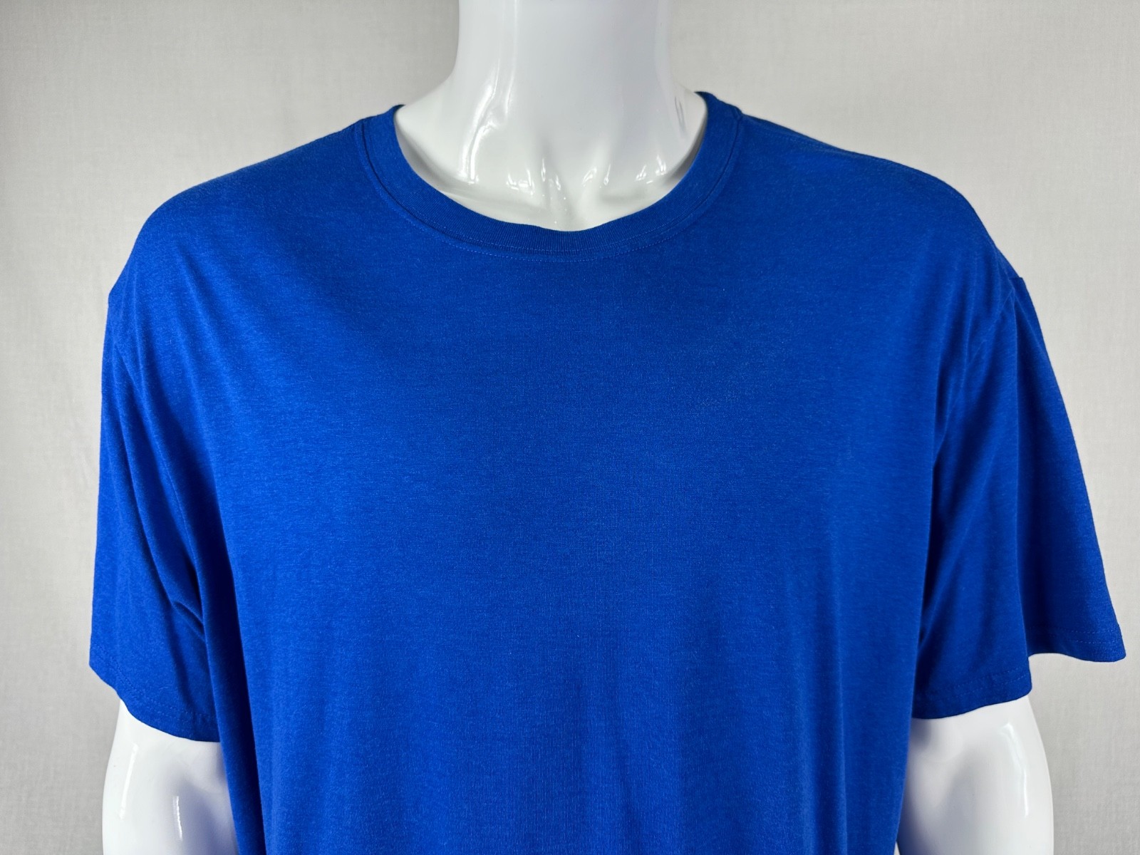 Athletic Works Men’s 2XL (50-52) Solid Blue T-Shirt Lightweight Breathable gallery