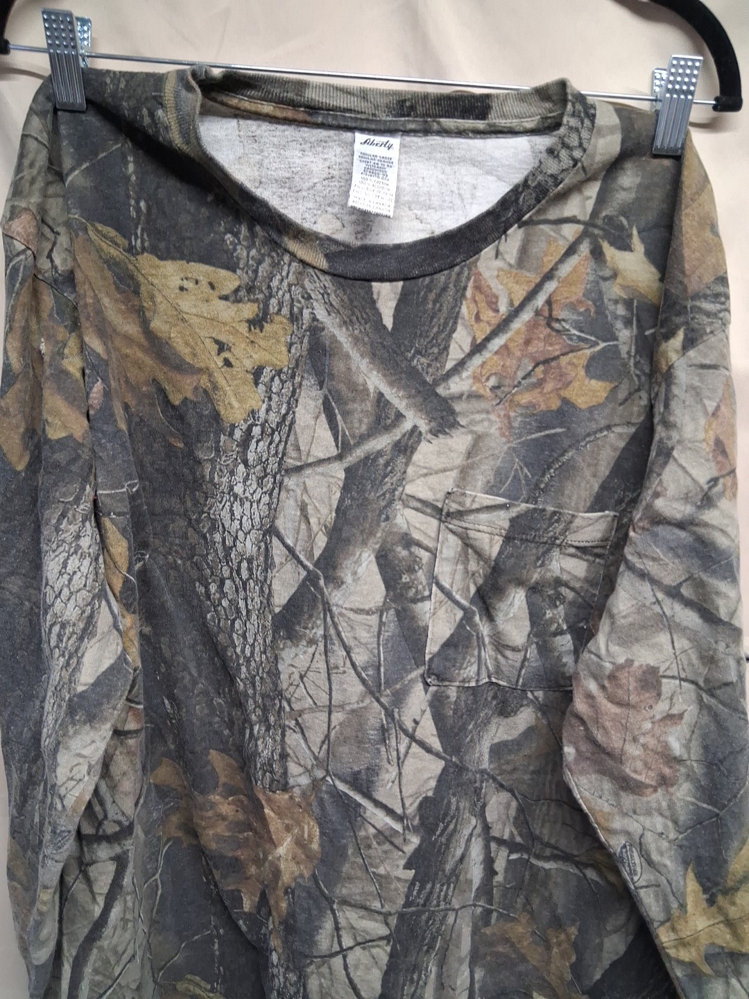 Vintage Liberty Realtree Men Size Regular L Large Green Camo Long Sleeve Shirt gallery