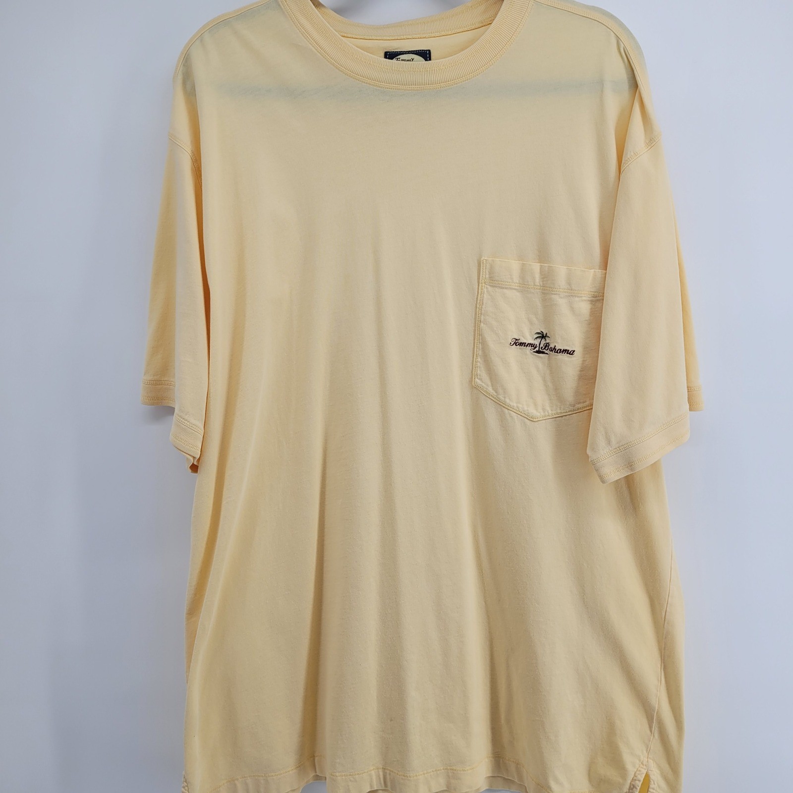 Tommy Bahama Mens XL Pale Yellow Cotton Embroidered Pocket T-Shirt Short Sleeve gallery