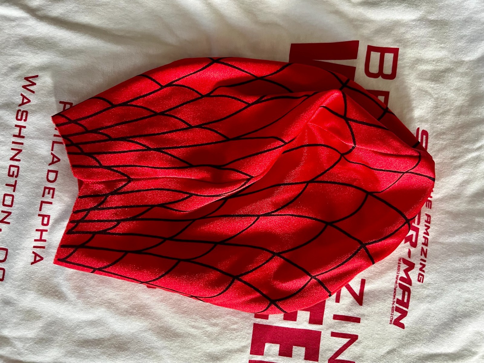 NWOT The Amazing Spider-Man 2012 Movie Promo T-Shirt & Face Mask Set XL gallery