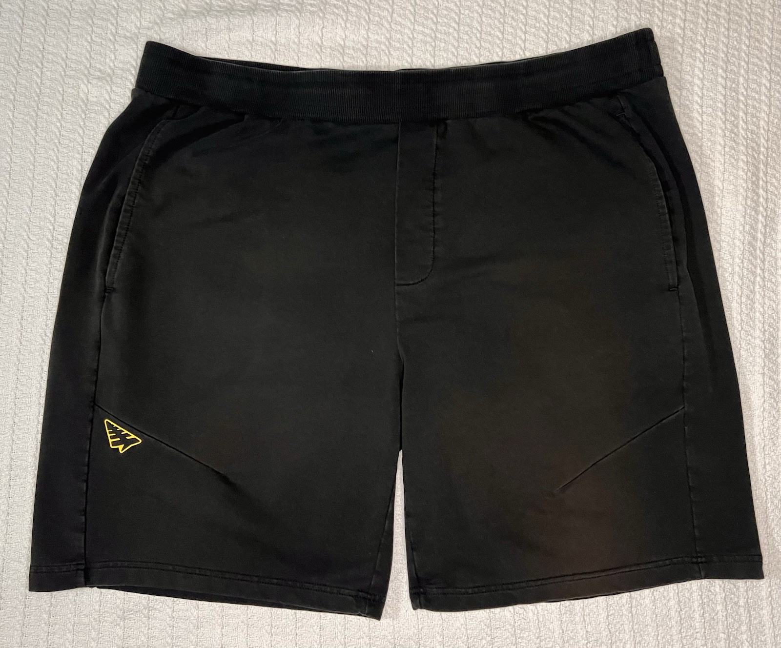 PAPER PLANES ✈️ BLACK SHORTS SIZE 2XL Cotton Spandex Sunfaded