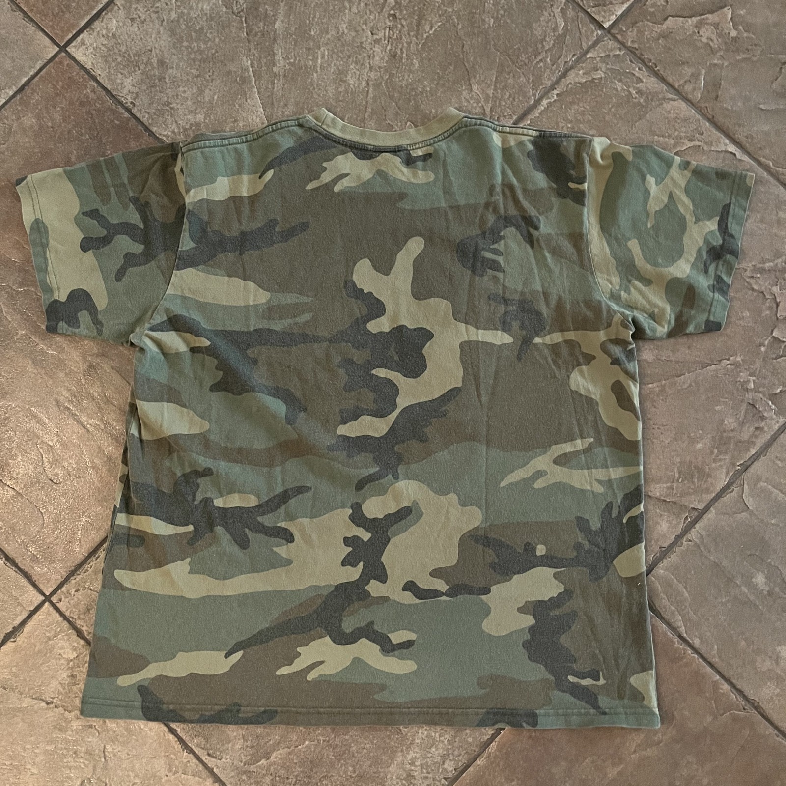 Supreme Everywhere Tee Woodland Camo Size L Mens T-Shirt FW20 Made in USA RARE gallery