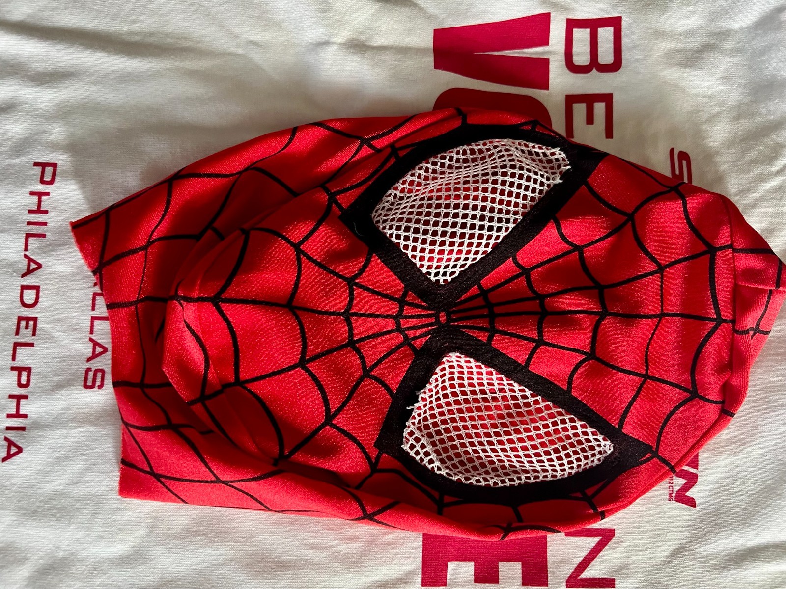 NWOT The Amazing Spider-Man 2012 Movie Promo T-Shirt & Face Mask Set XL gallery