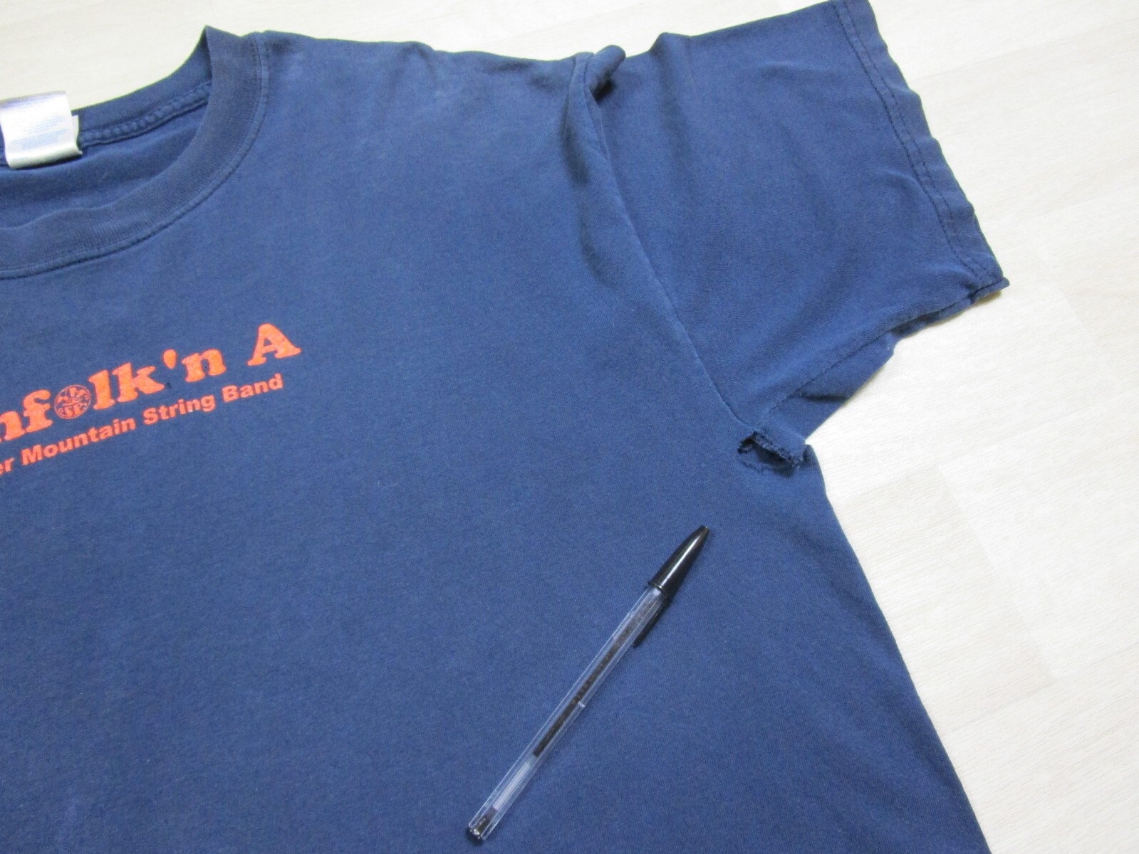 Vintage Y2K Yonder Mountain String Band T-Shirt Sz (L) Kinfolk'n A Festival 04' gallery