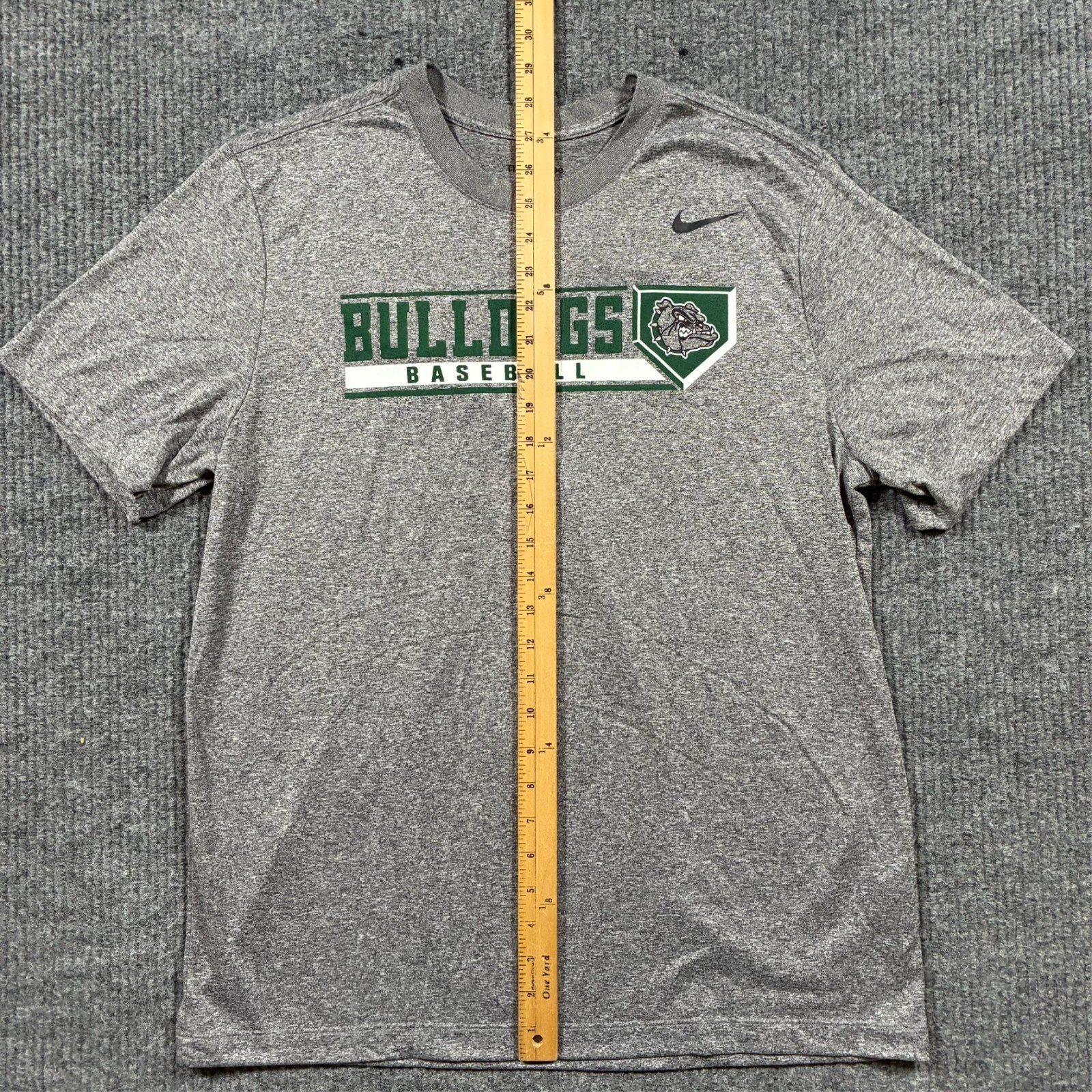 Nike Dri Fit Bulldogs Baseball T Shirt Mens Size L Gray Athletic Training Tee gallery