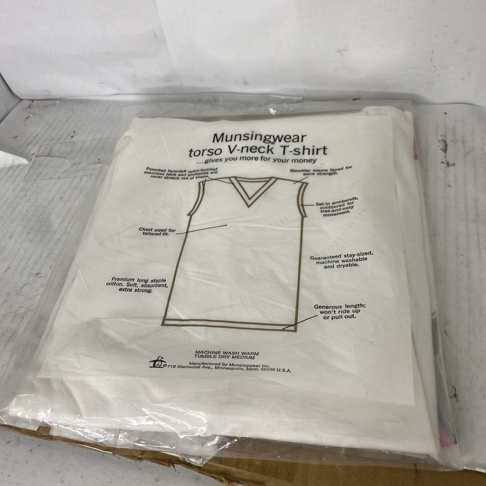 Vintage New Old Stock Munsingwear Grand Slam Torso V-Neck T-Shirts 46 As Picture gallery