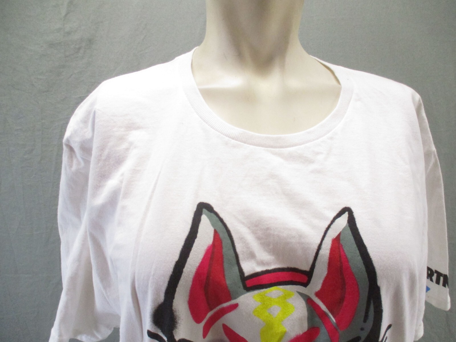 NWT EPIC GAMES Size L Mens White 100% Cotton Crew Neck Short Sleeve T-Shirt 369 gallery