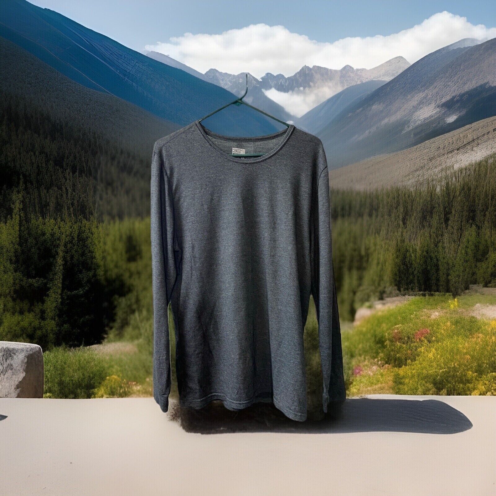 32 Heat performance Mesh T-Shirt Mens Large Dark Grey Breathable Layering gallery
