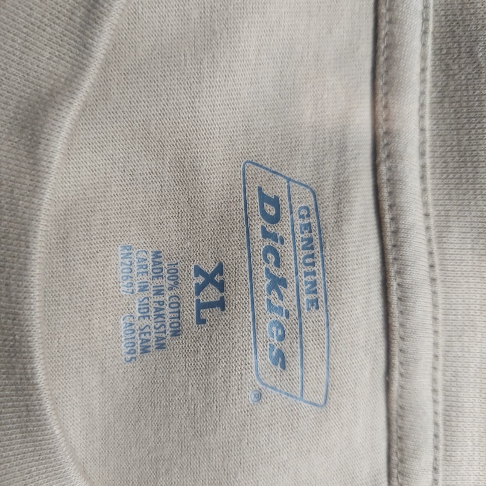Genuine Dickies work t-shirt men's XL tan beige gs407ds gallery