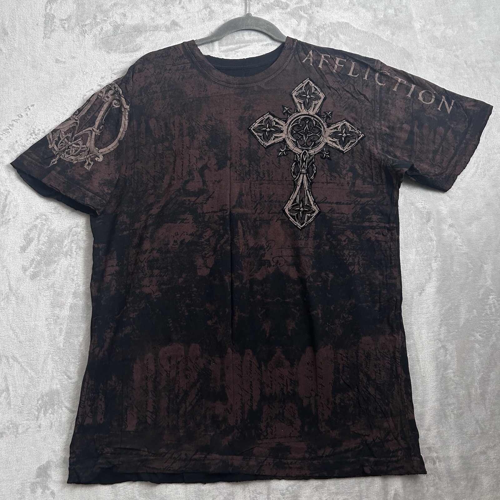 Vintage Affliction T-Shirt Mens XL Brown Felt Wings Cross Los Angeles Grunge Y2K gallery