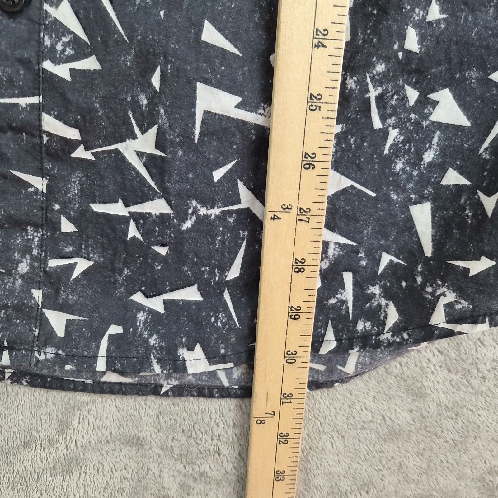 Billabong Garage Collection Shirt XL Black White Abstract Surf Skate Streetwear gallery