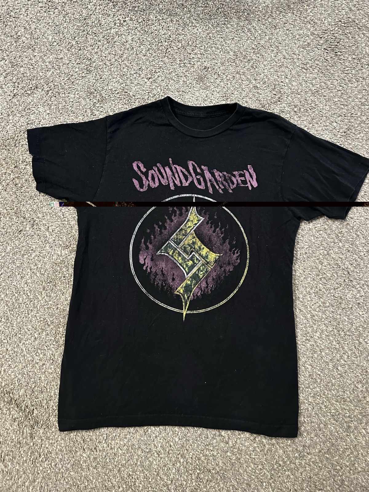 VINTAGE Soundgarden 1990 Get On The Snake Tour T Shirt. )medium?) See Pics gallery