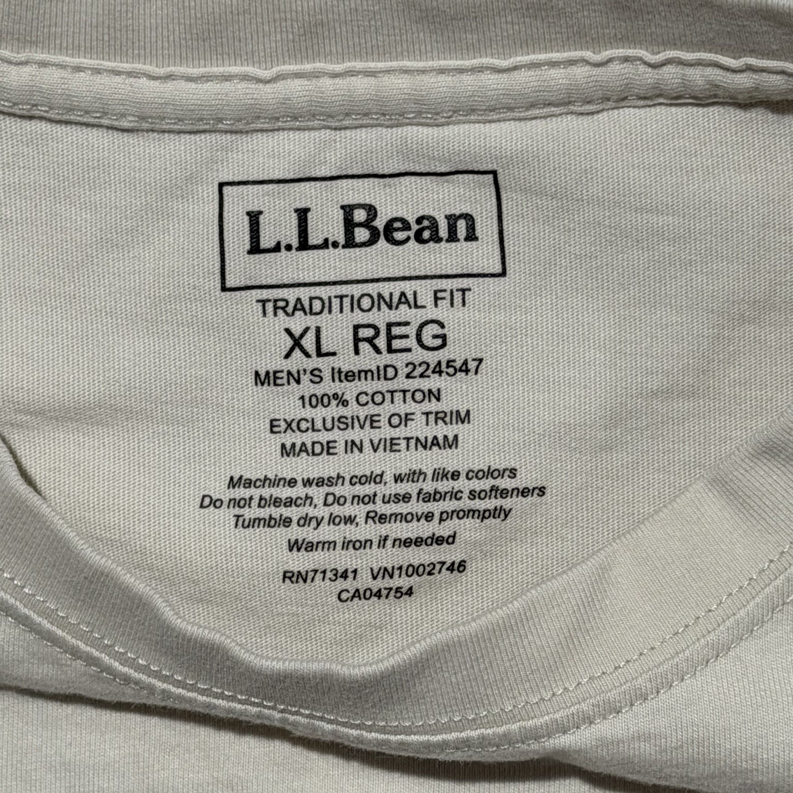 L.L Bean lvory Traditional Fit XL Mens T Shirt Short Sleeve Beige Summer Casual gallery