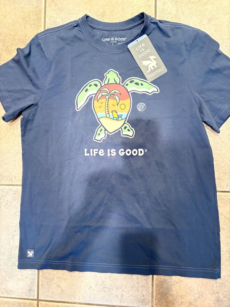 Men’s LIFE IS GOOD “SEA TURTLE” CRUSHER Large NAVY BLUE T-SHIRT