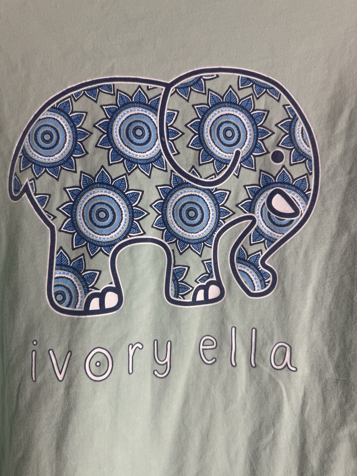 Ivory Ella Green Elephant Graphic Logo Long Sleeve Pocket Crew Neck Tee M gallery