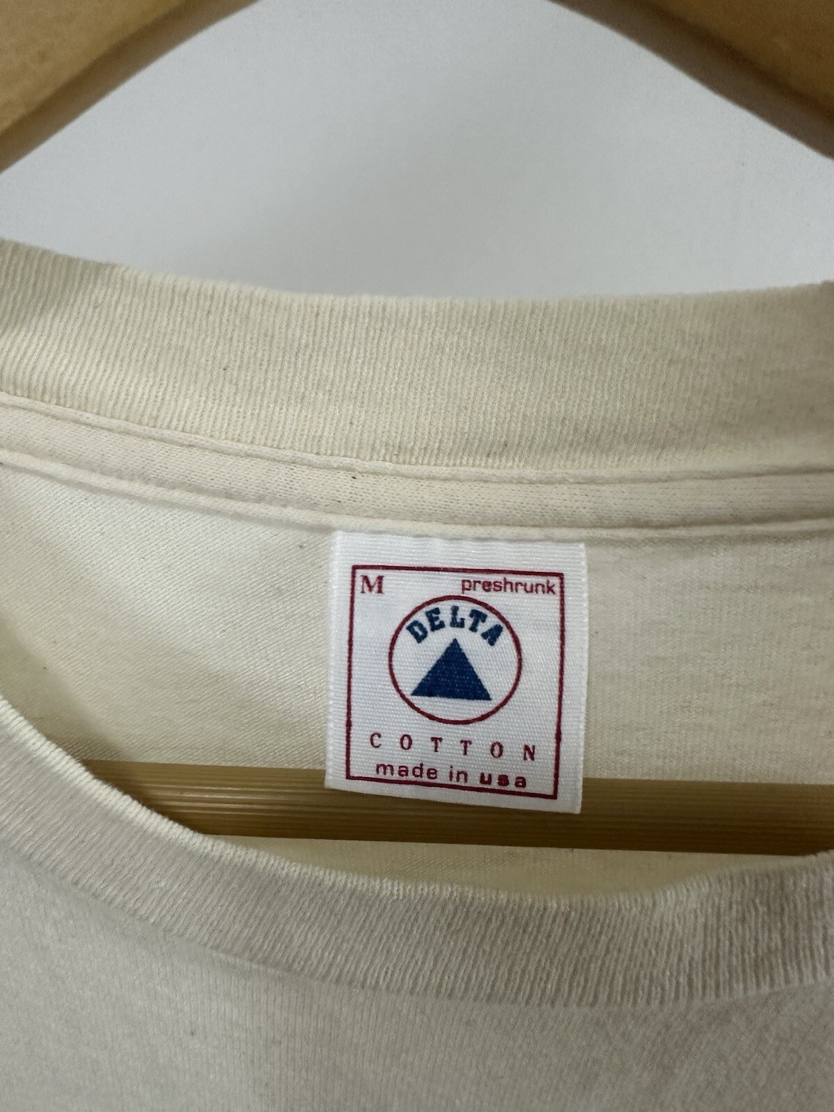 VTG 90s Take A Hike Leave Only Footprints Nature Environment Earth Art T-Shirt M gallery