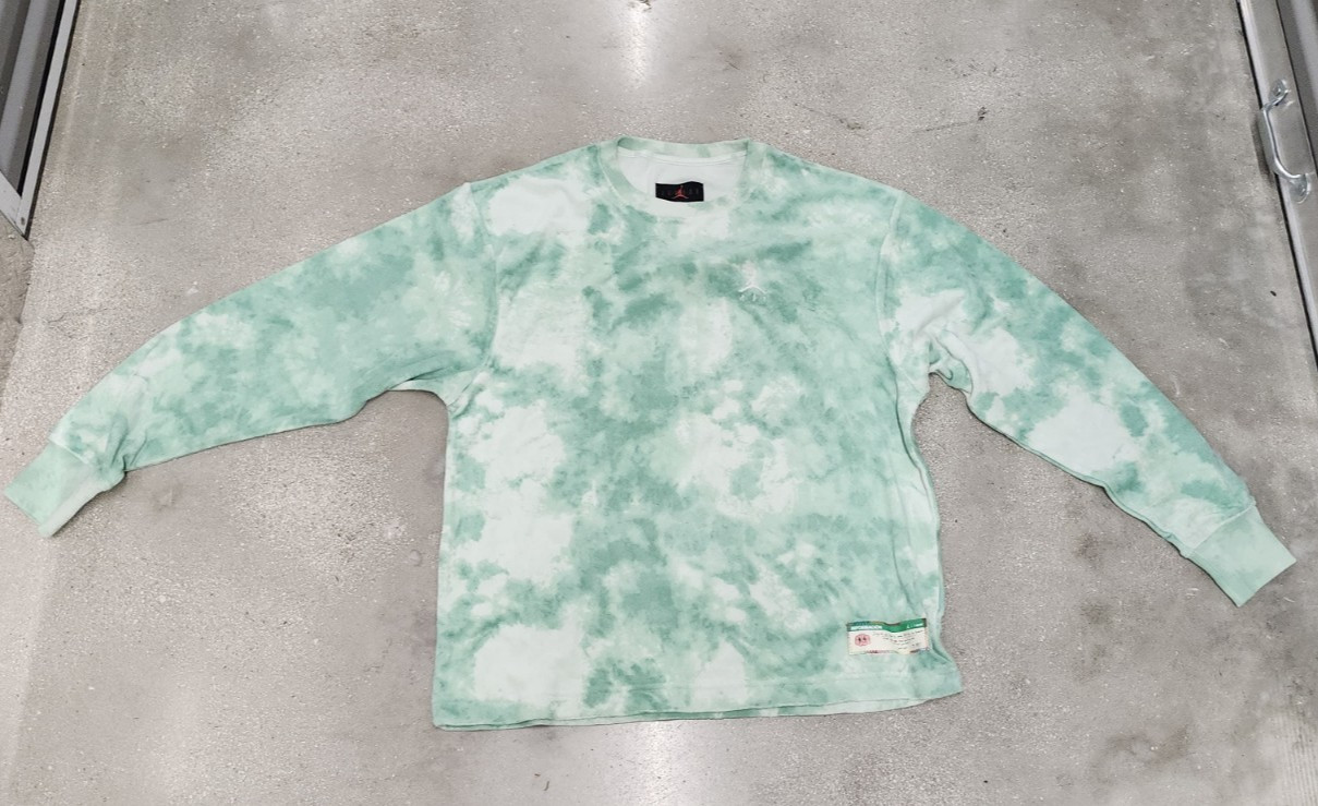 Air Jordan x J Balvin Long-Sleeve Tee “Jade Aura/Enamel Green”