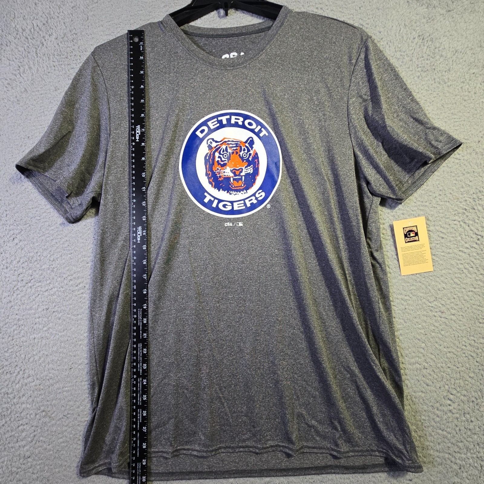 MLB Detroit Tigers Shirt Mens XL Gray Baseball Outdoor Sports Classic Retro NWT gallery
