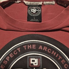 Def Jam Recordings ’90s Y2K Rare Red Retro Thrashed Long Sleeve Rap Tee