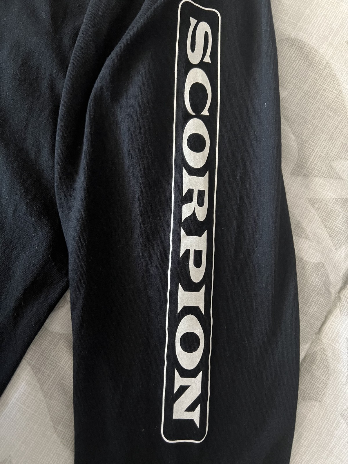 Drake Merch Scorpion Shirt Mens Large Black Long Sleeve Rap OVO Iceman Concert gallery