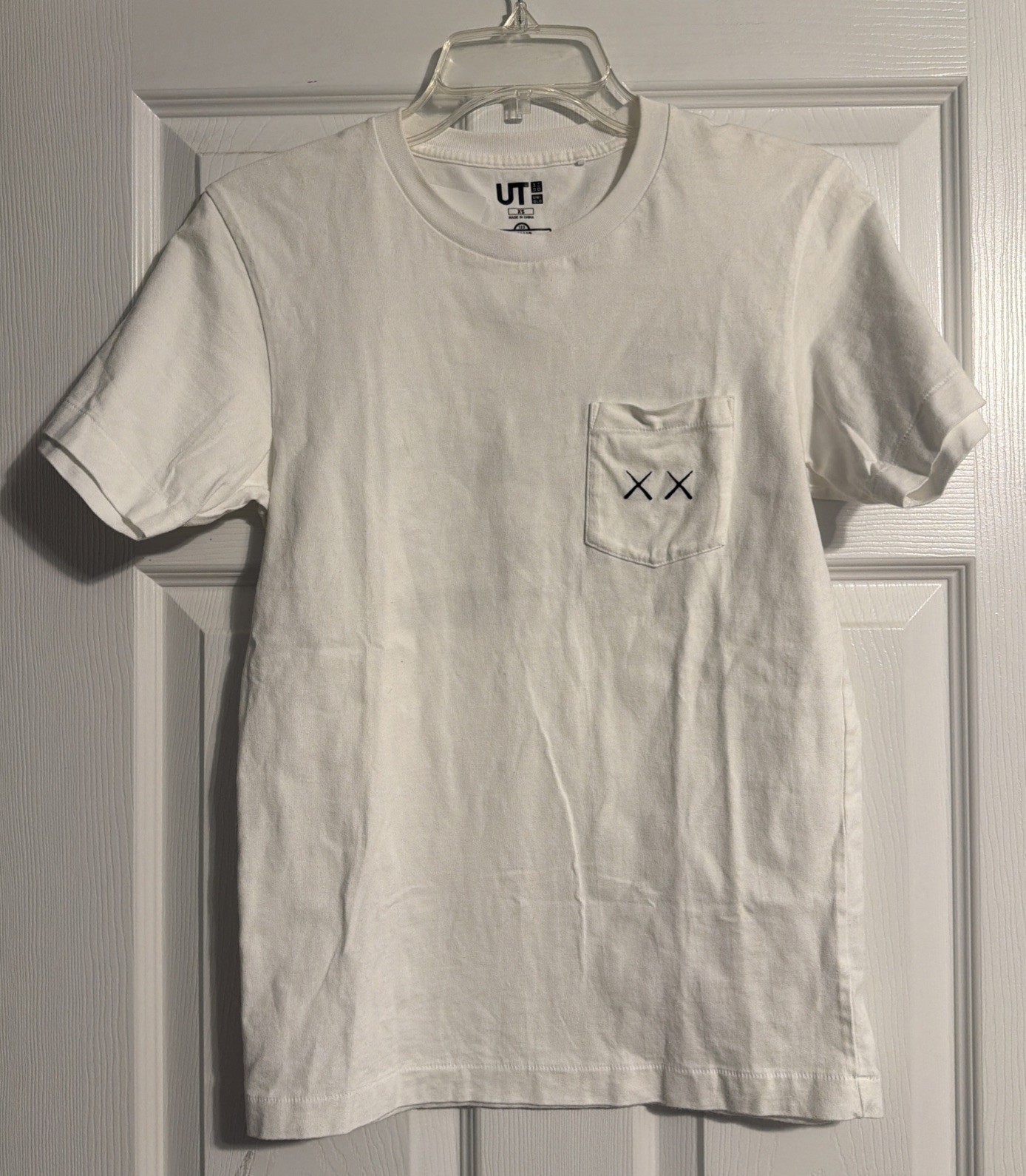Uniqlo x KAWS x Sesame Street XS NEW gallery