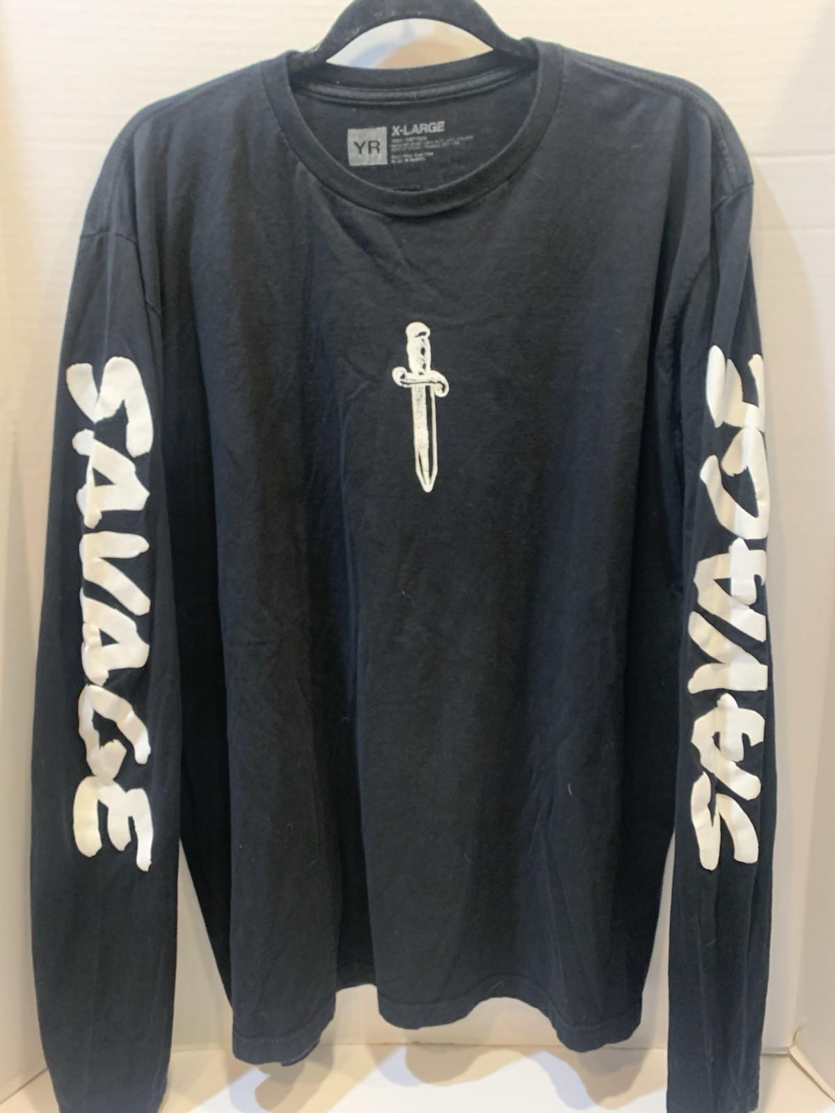 Young and Reckless 21 Savage Long-Sleeved Mens T-Shirt Size XL Black And White gallery