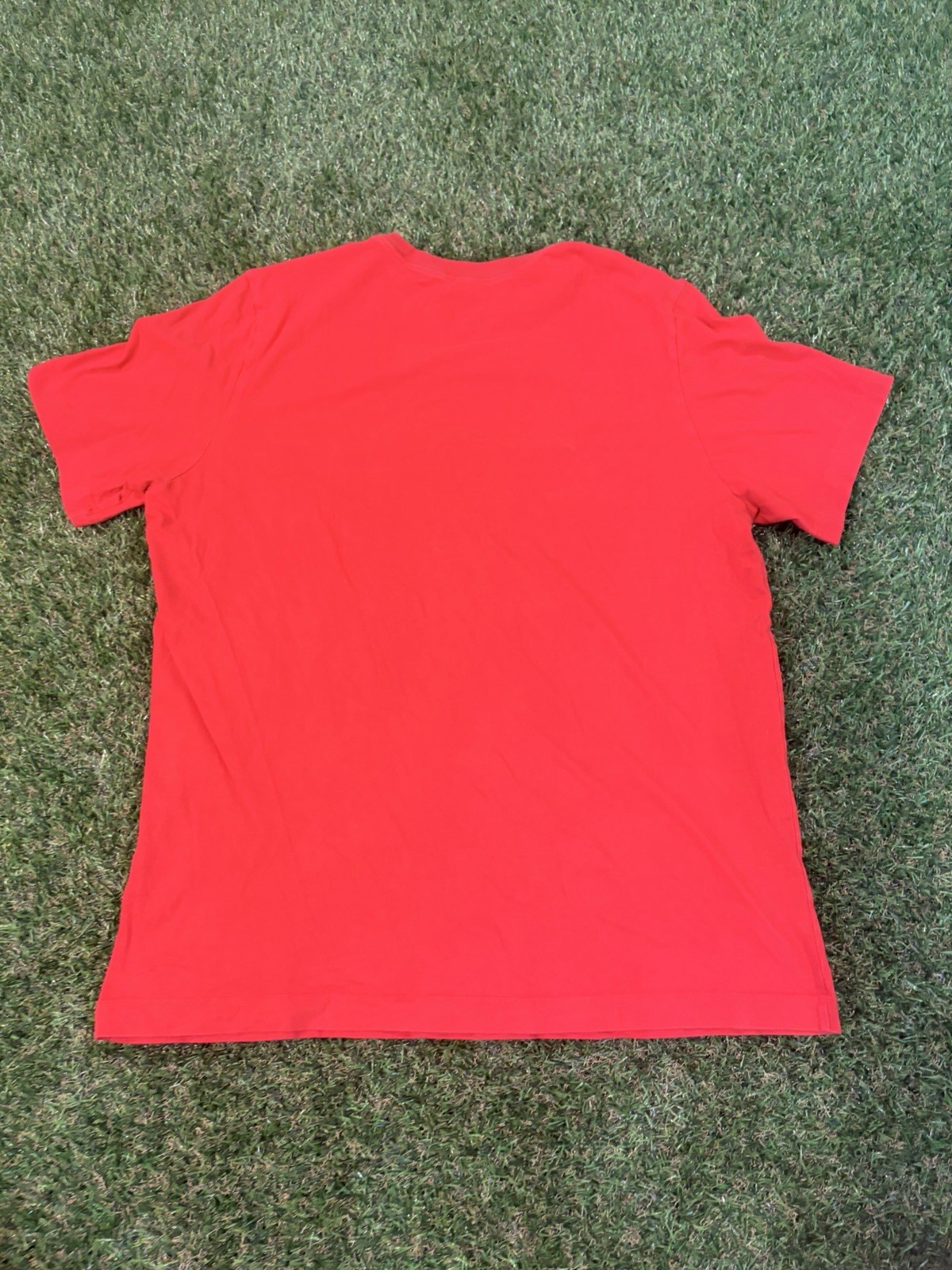 Nike Men's Red T-Shirt Size L gallery