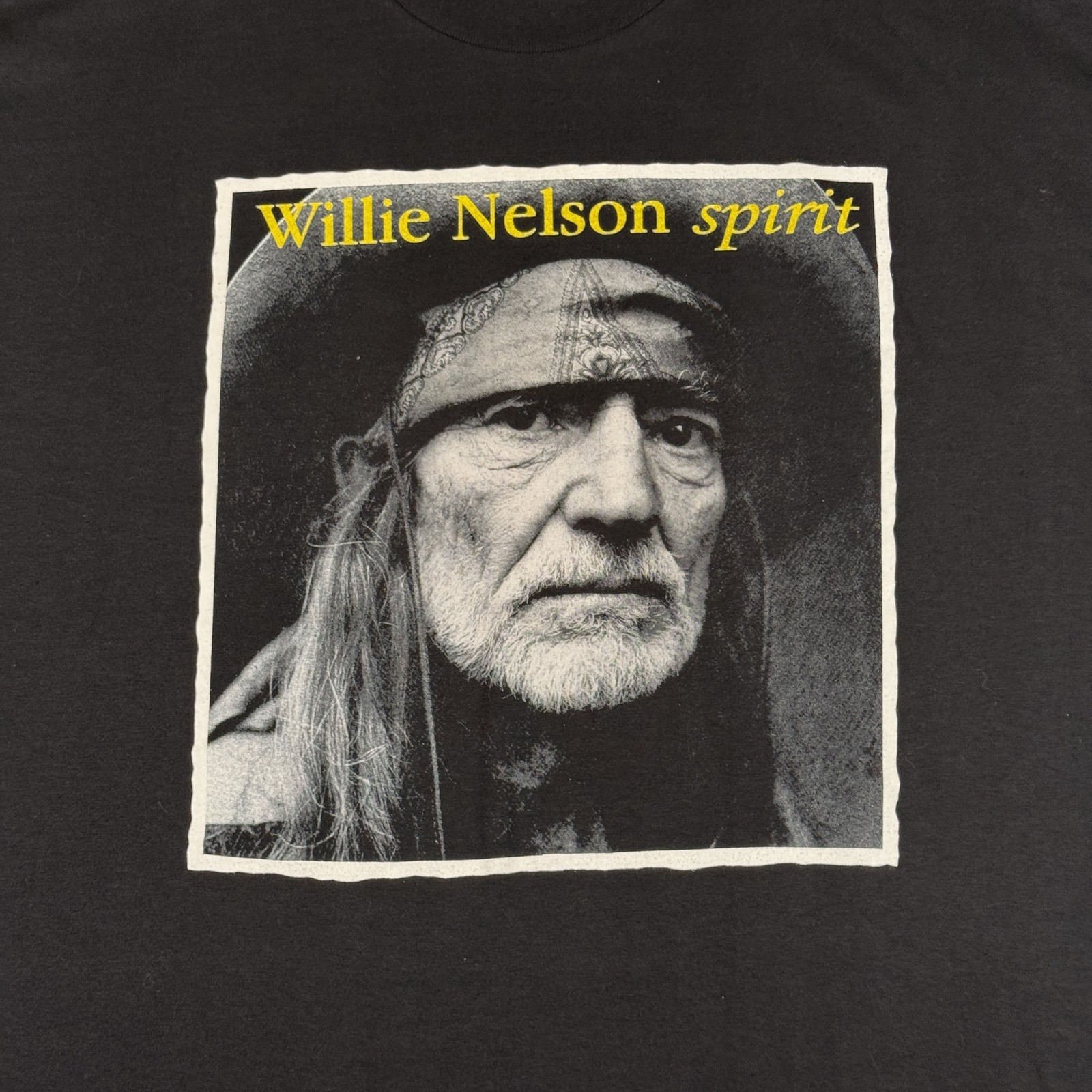 Hanes Beefy T-Shirt Men's XL Black Willie Nelson Spirit On The Road Again Tour gallery