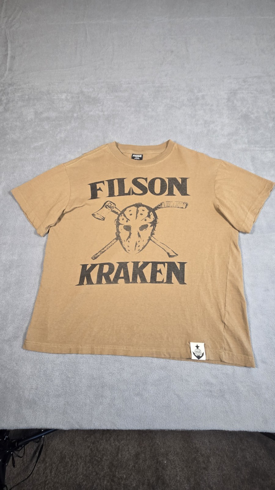 Filson x Seattle Kraken Ranger Graphic T-Shirt Tee Friday The 13th Mask Mens L