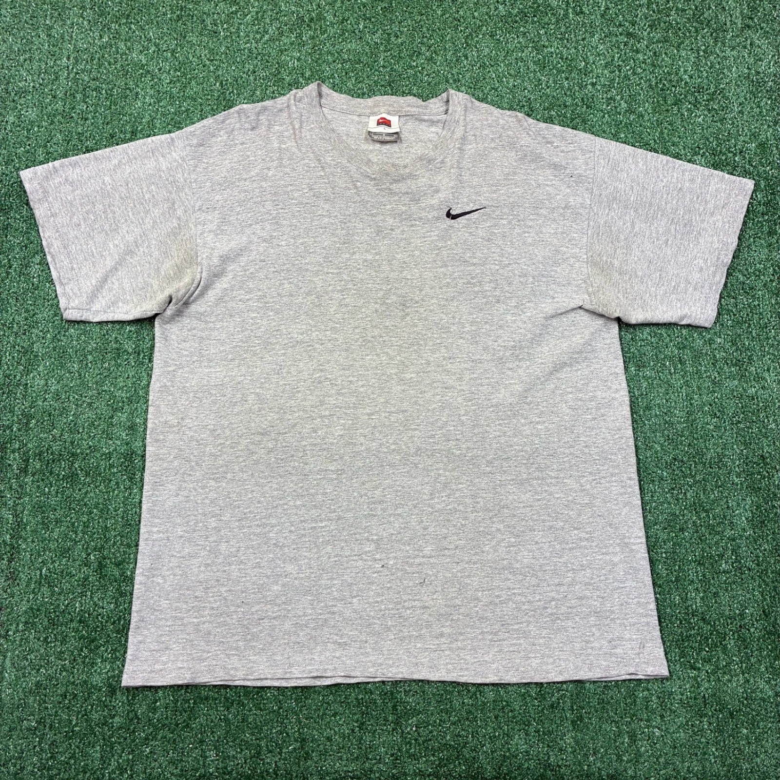 Y2K Embroidered Nike Blank Grey T-shirt