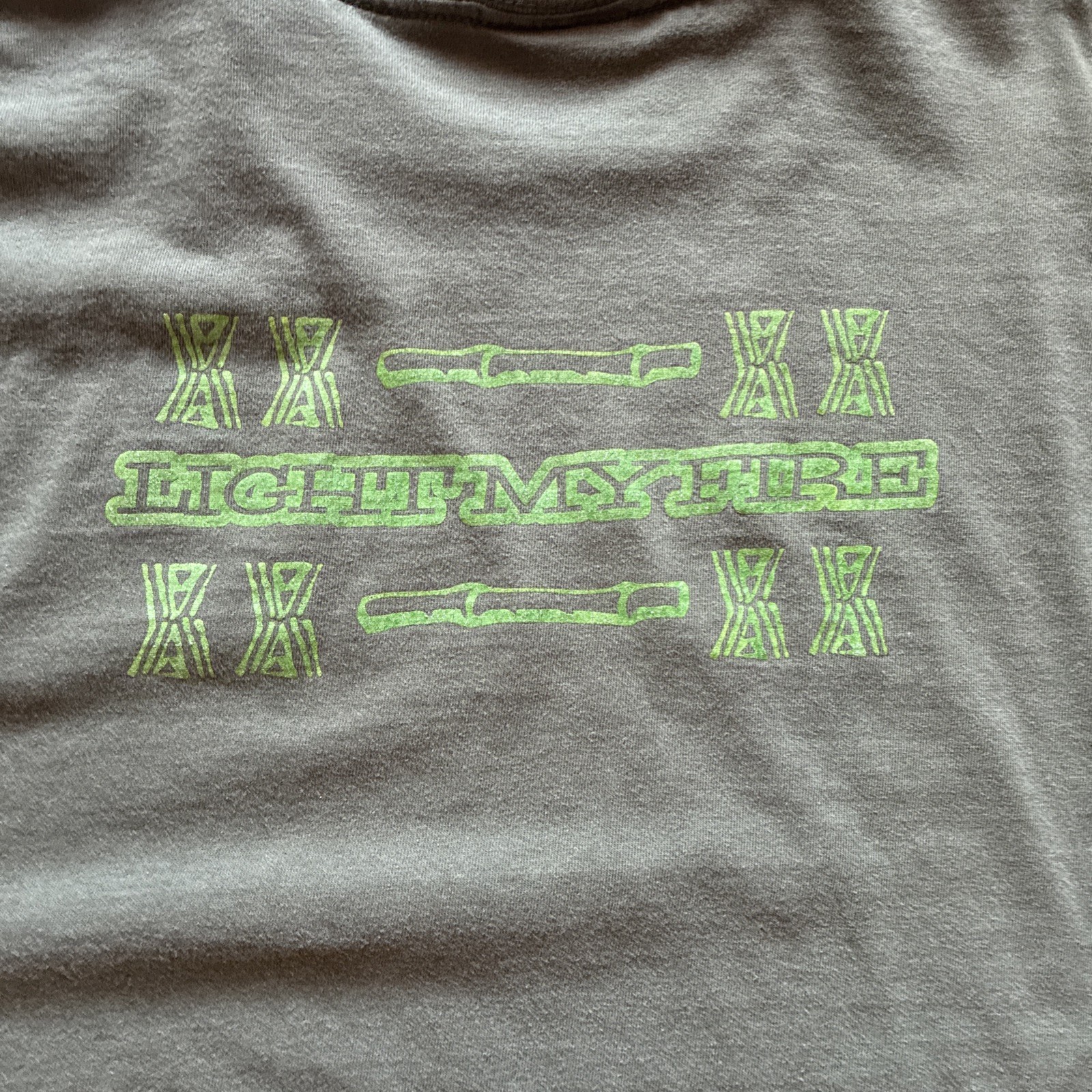 Nautica vtg t shirt green torch light my fire Hawaii style graphic gallery