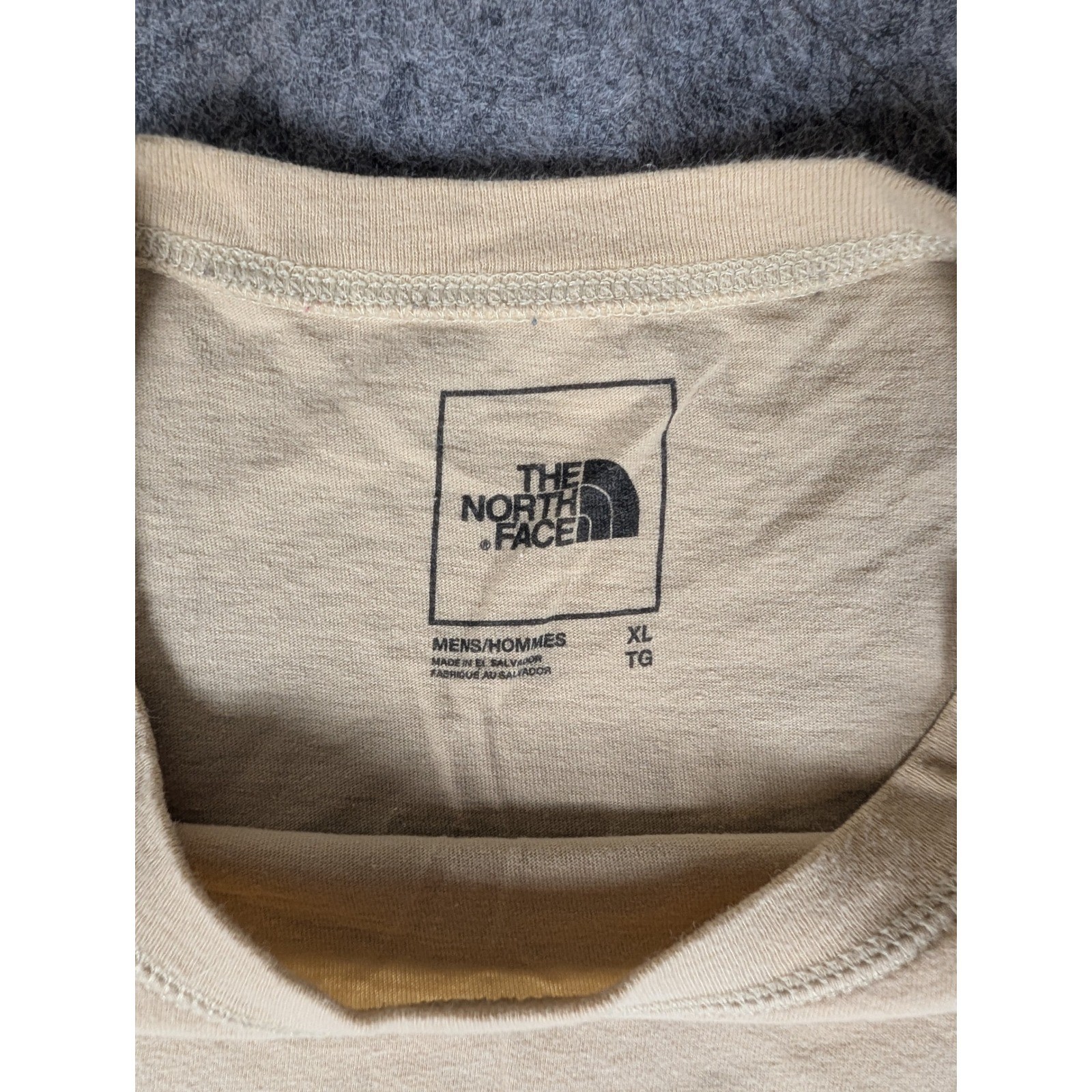 The North Face Mens Short Sleeve Pocket T-Shirt Tan Beige Crewneck NF0A3X8C XL gallery