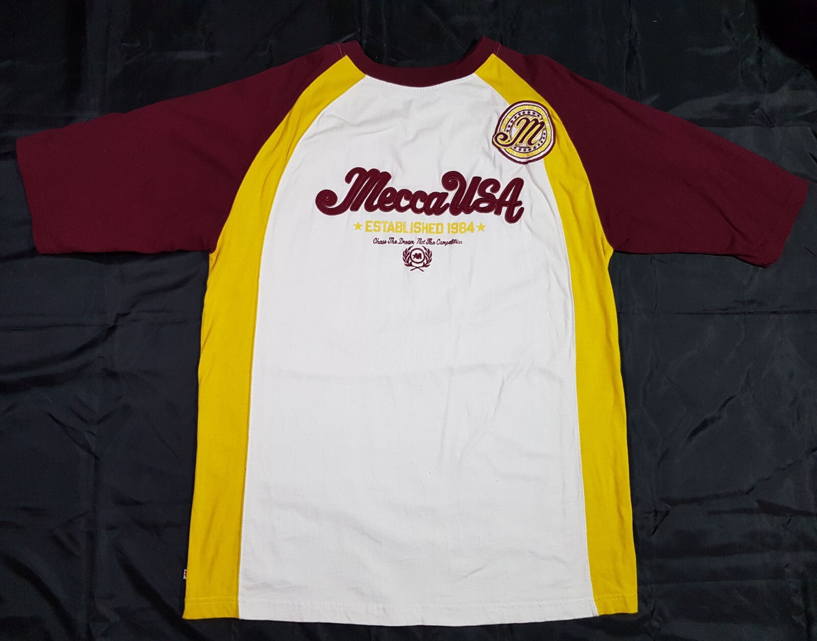 VINTAGE MECCA USA SIZE XXL 2XL MENS COTTON EMBROIDERED T-SHIRT HIP HOP 90s Y2K