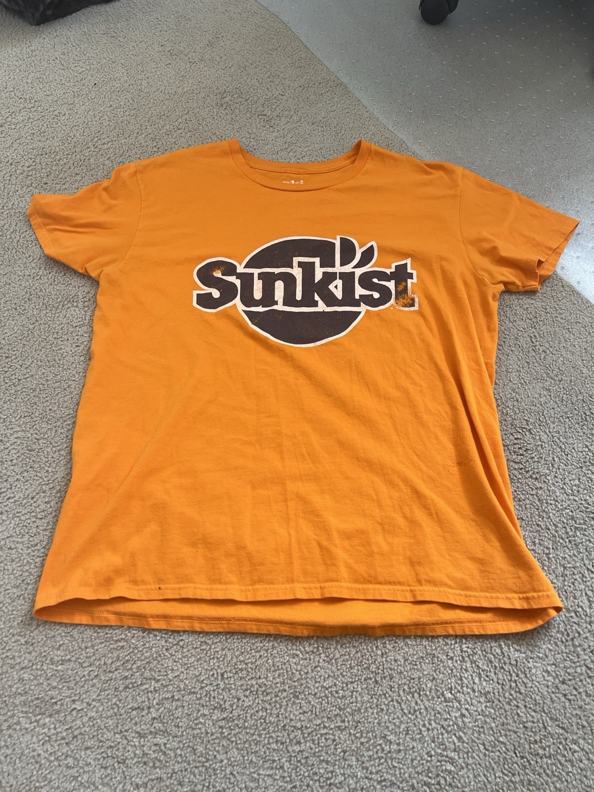 RARE Vintage SUNKIST Orange Faded Logo Graphic T-Shirt XL Small Soda