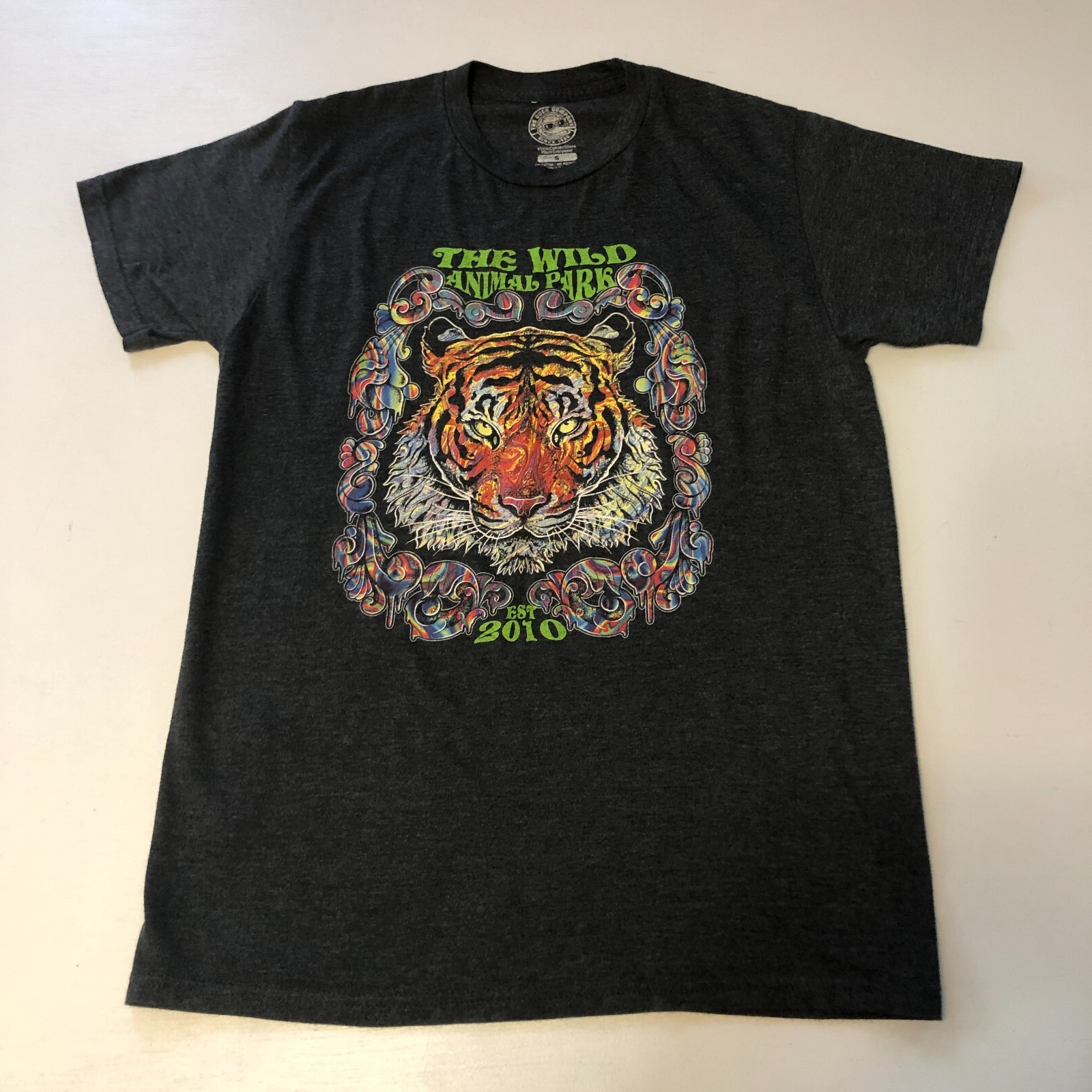 Wild Animal Park Psychedelic 2010 T-Shirt Sz S Gray Tiger Graphic Short Slv gallery