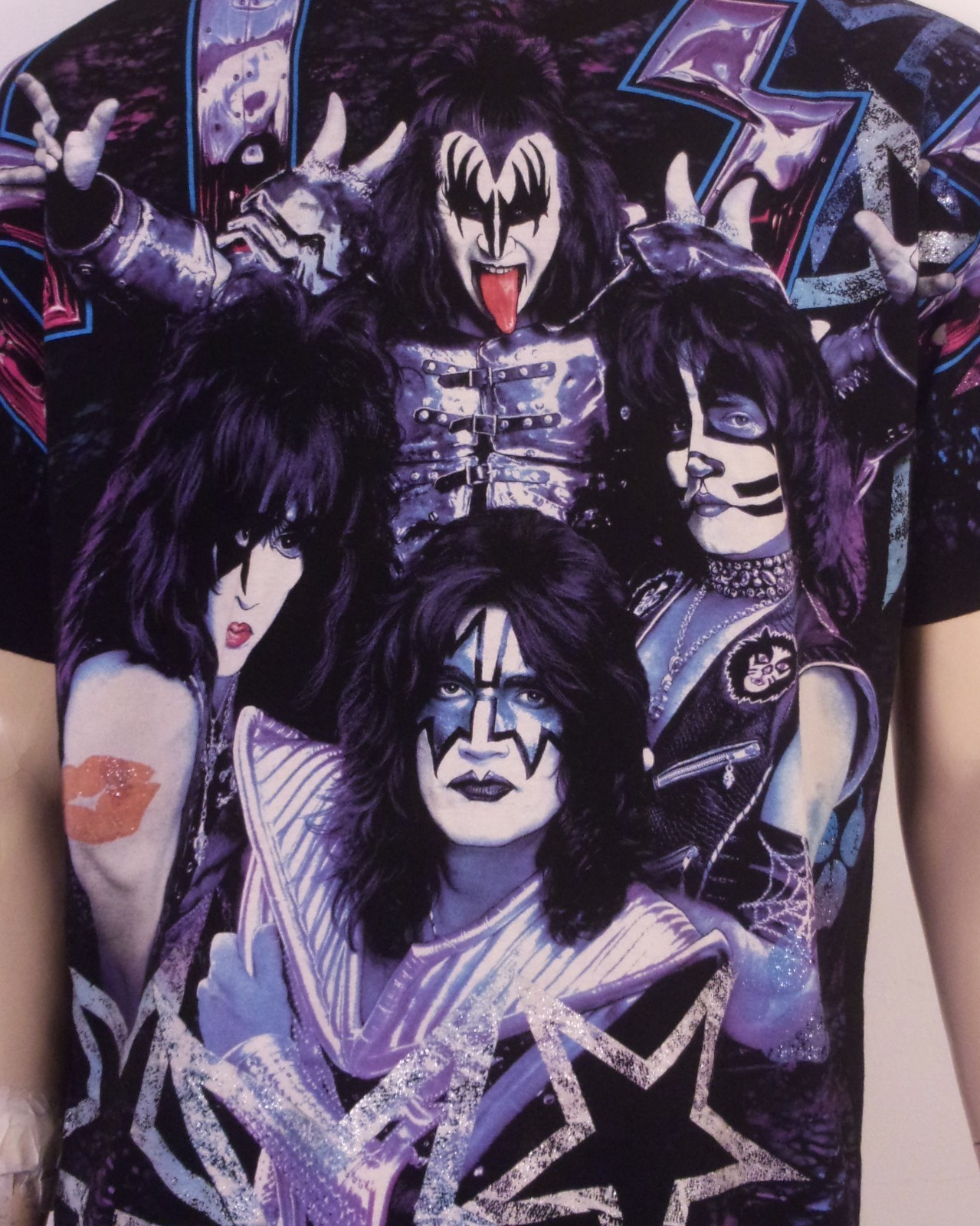 vintage 00s Y2K throwback Single Stitch Kiss AOP T-Shirt All Over Print Roxx XL gallery