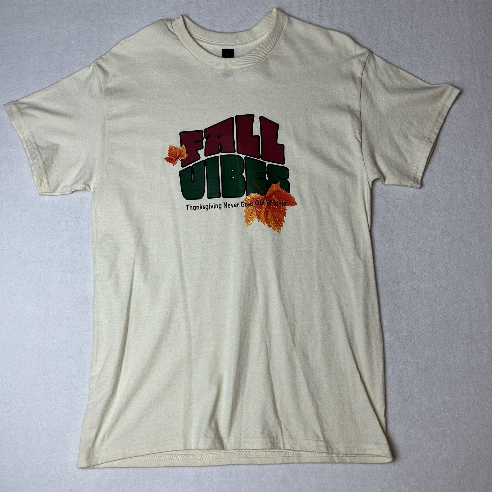 New Gildan Fall Vibes T-Shirt Unisex Medium Ivory Short Sleeve Crew Thanksgiving