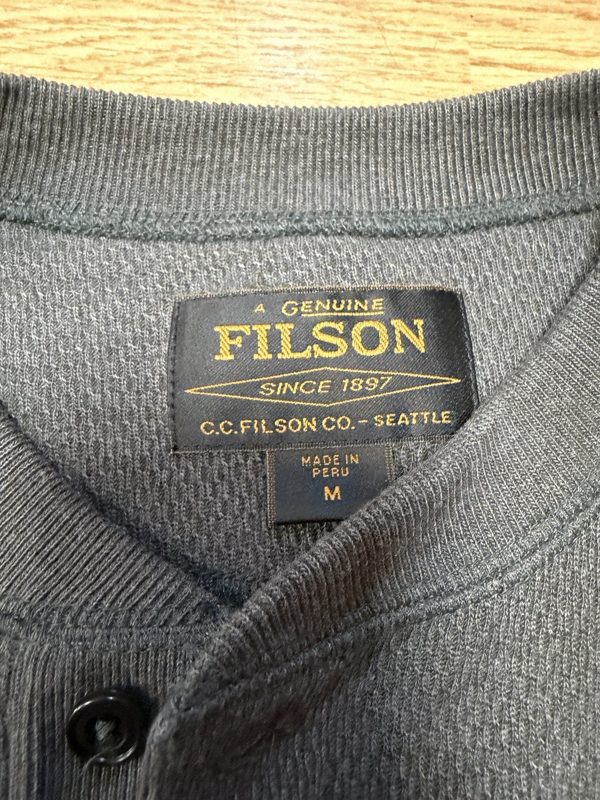 Men’s Filson Waffle Knit Thermal Henley Grey Size Medium gallery