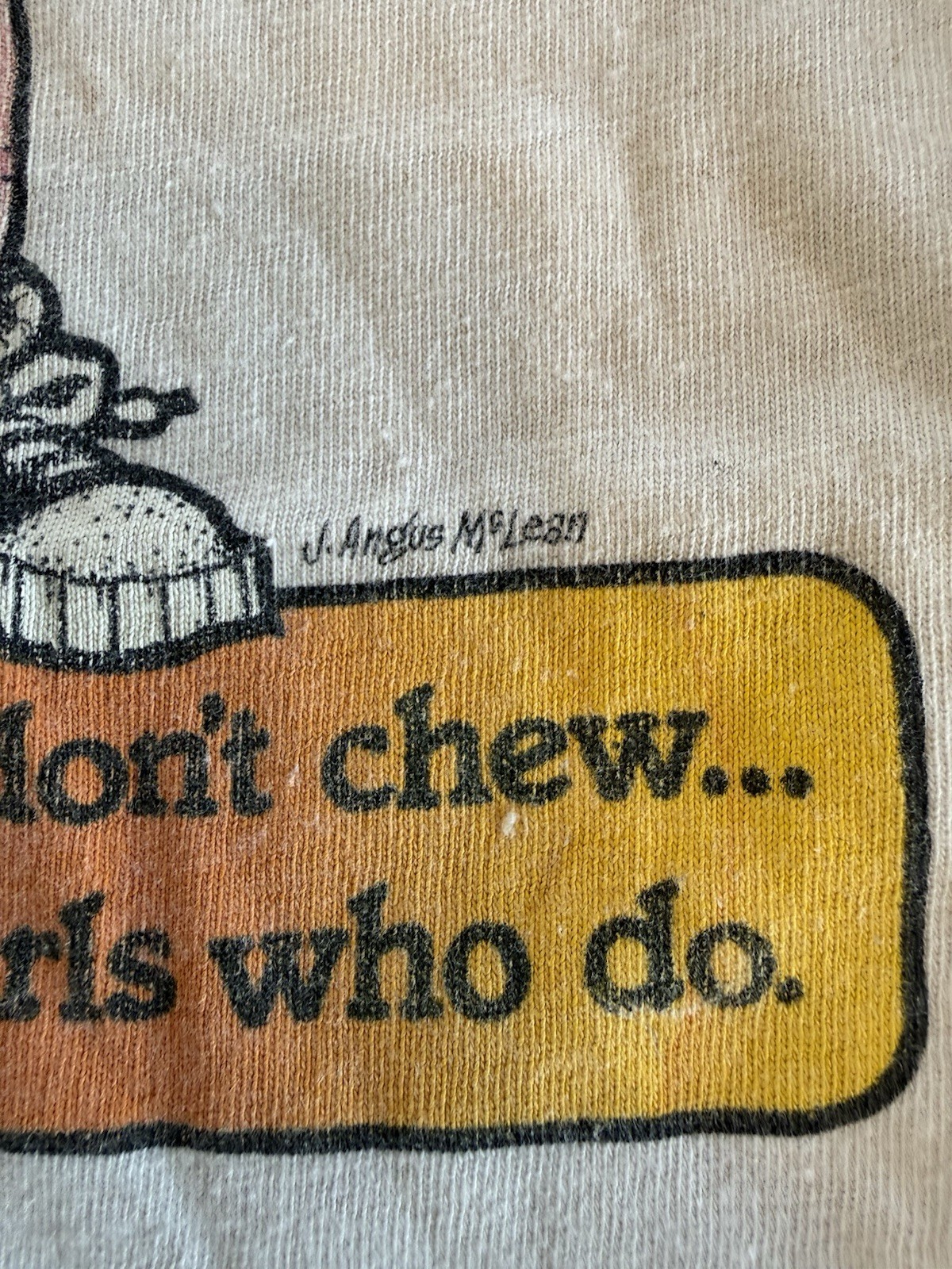 Foxy Lady Smoke Drink Chew Lesbian Vintage 1980 80s Parody T-Shirt Medium gallery