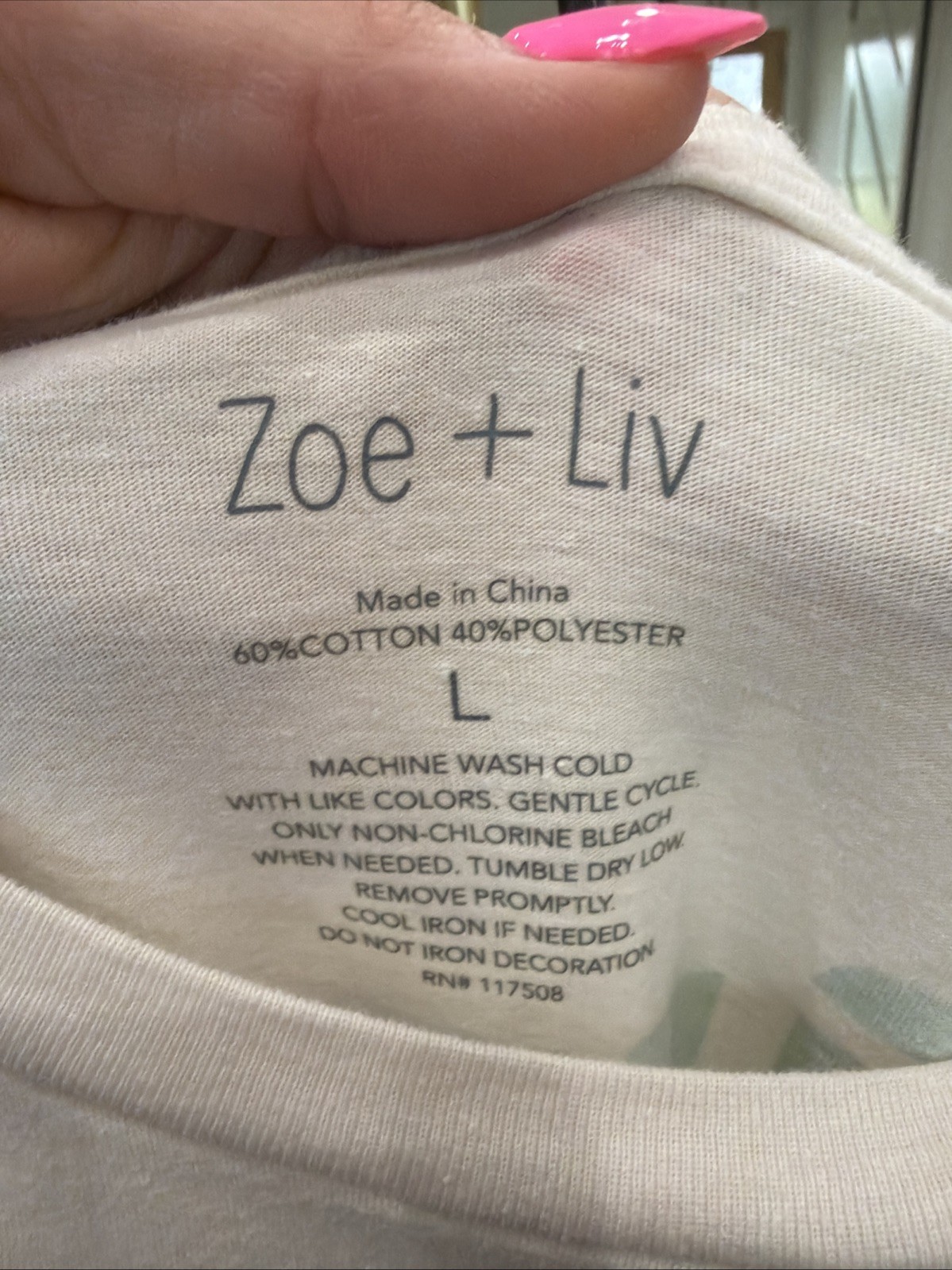 Zoe + Liv Calabasas Golf Getaway Tshirt Large gallery