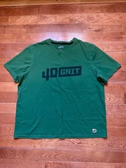 40 Grit By Duluth Trading Graphic T-Shirt Men’s Size XXL Green Standard Fit 2XL