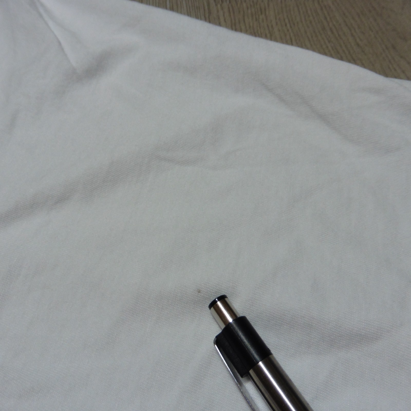 Johnnie-O Men's XXL Surf Sunshine T-Shirt White SS Crew Neck Flawed gallery