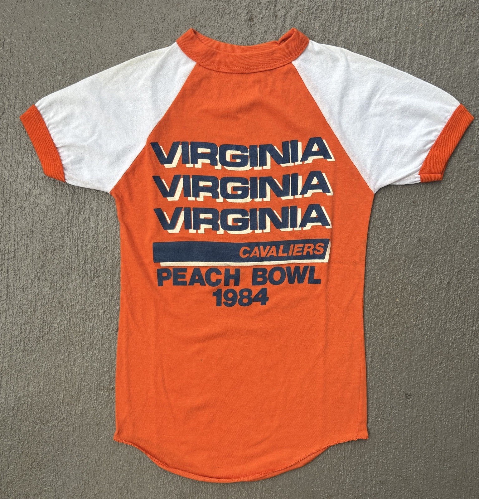 Vintage 1984 University Of Virginia Cavaliers Peach Bowl Football Medium Fits Sm gallery