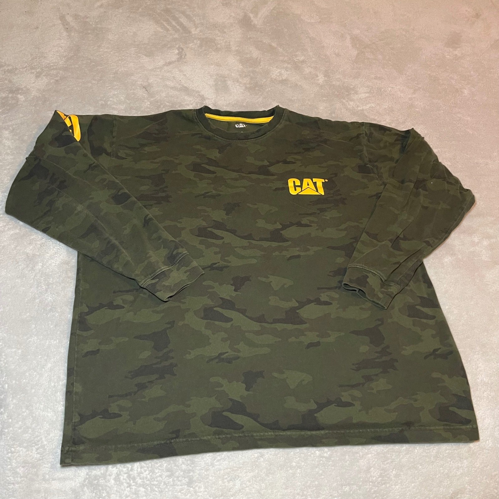 Caterpillar CAT Mens Camo Long Sleeve T-Shirt Green Camouflage Logo Size Large gallery