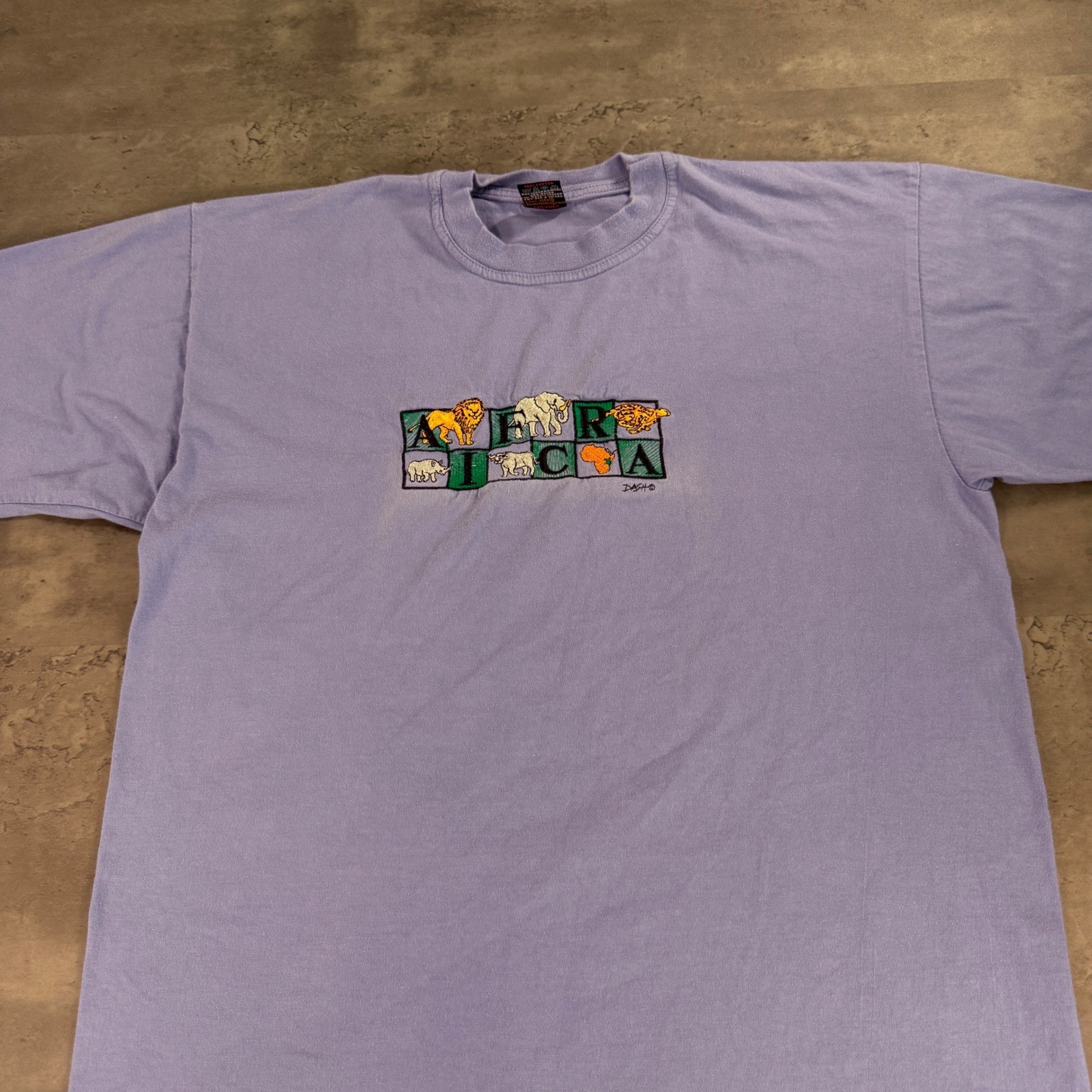 Dash Africa T-Shirt Mens Large Lavender Lilac Embroidered Safari Animal Vintage gallery