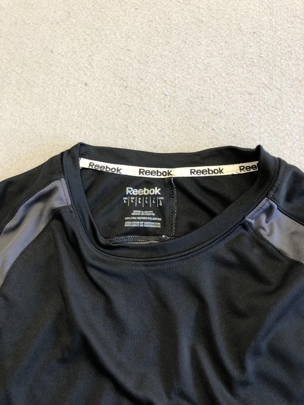Reebok T-Shirt Men's Large Black Long Sleeve Activewear/Casual Tee gallery