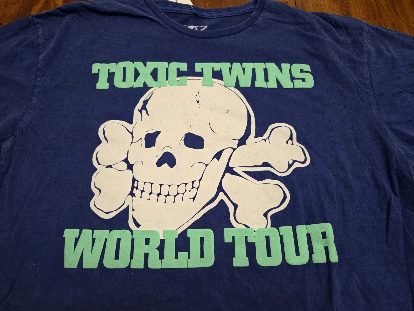 NWT Aerosmith Toxic Twins World Tour T-Shirt Royal Blue Skull Graphic Size Large gallery