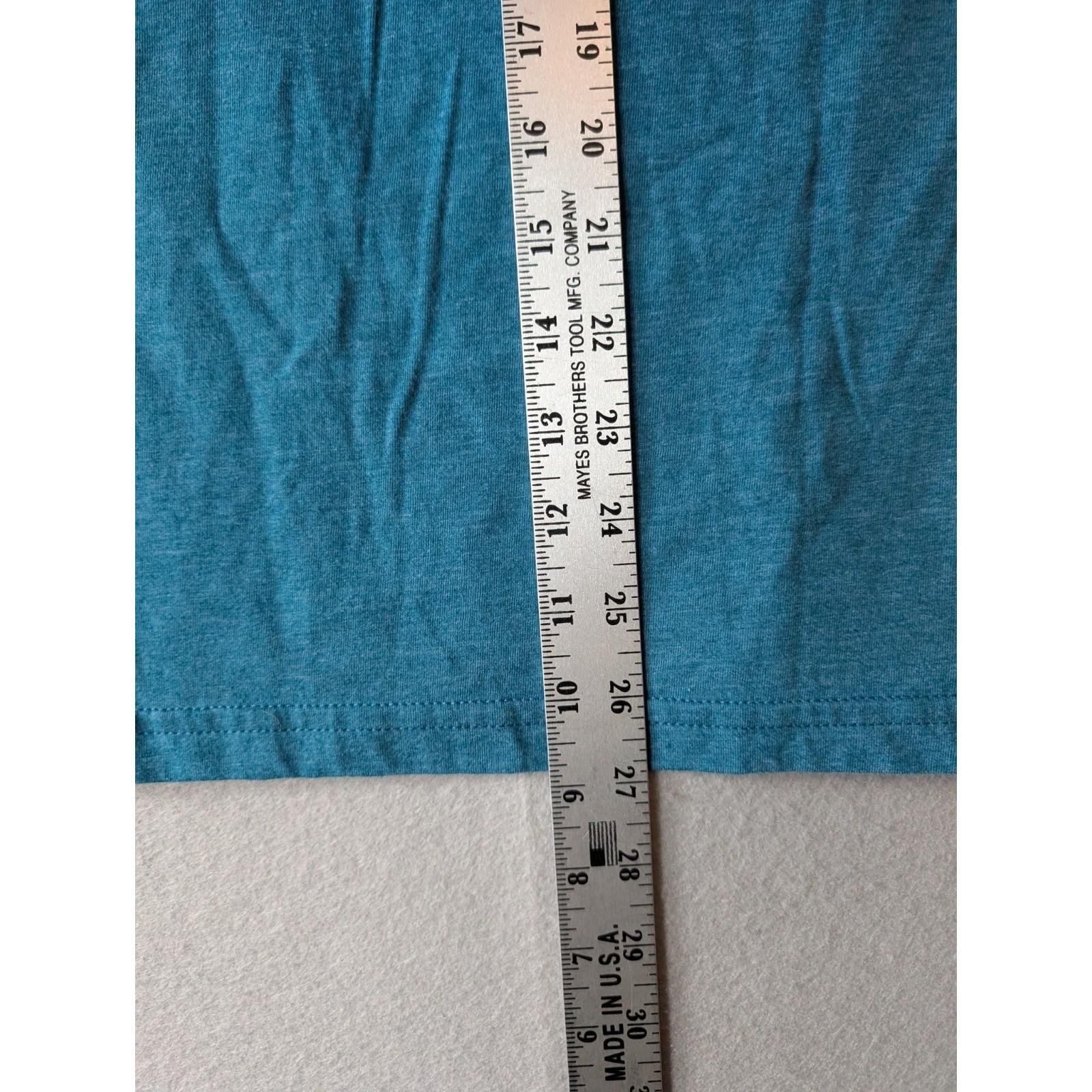 PATAGONIA Men's Teal Pocket T Ocean Mountains Small (Slim Fit) $45 Retail Blue gallery